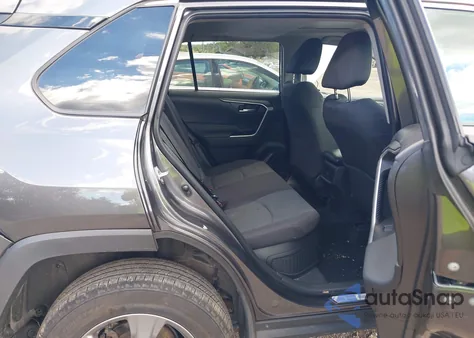 2024 Toyota Rav4 Hybrid Xle z USA, uszkodzony, nr VIN 4T3RWRFV9RU114875